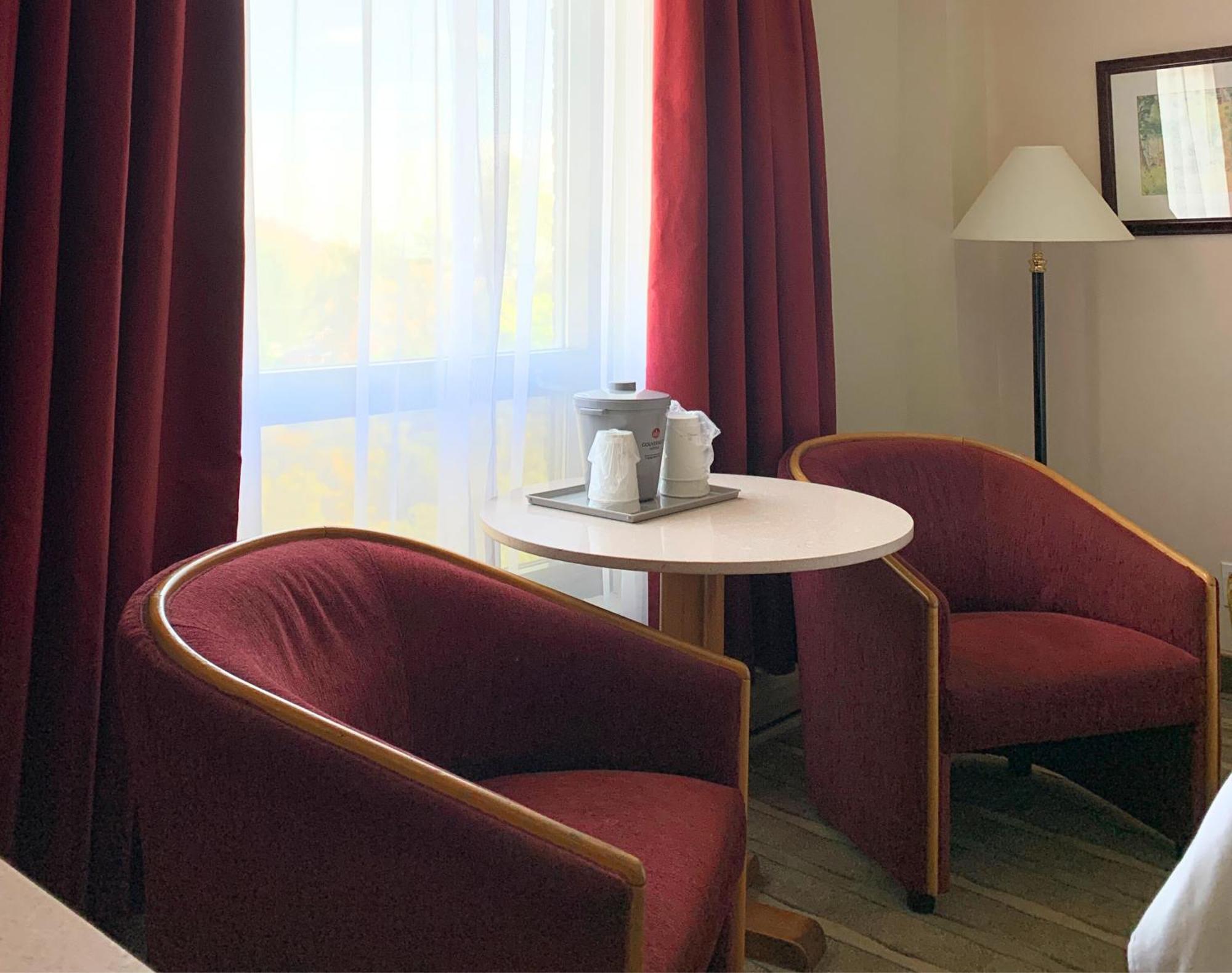 Hotels Gouverneur Труа-Рів'єр Екстер'єр фото